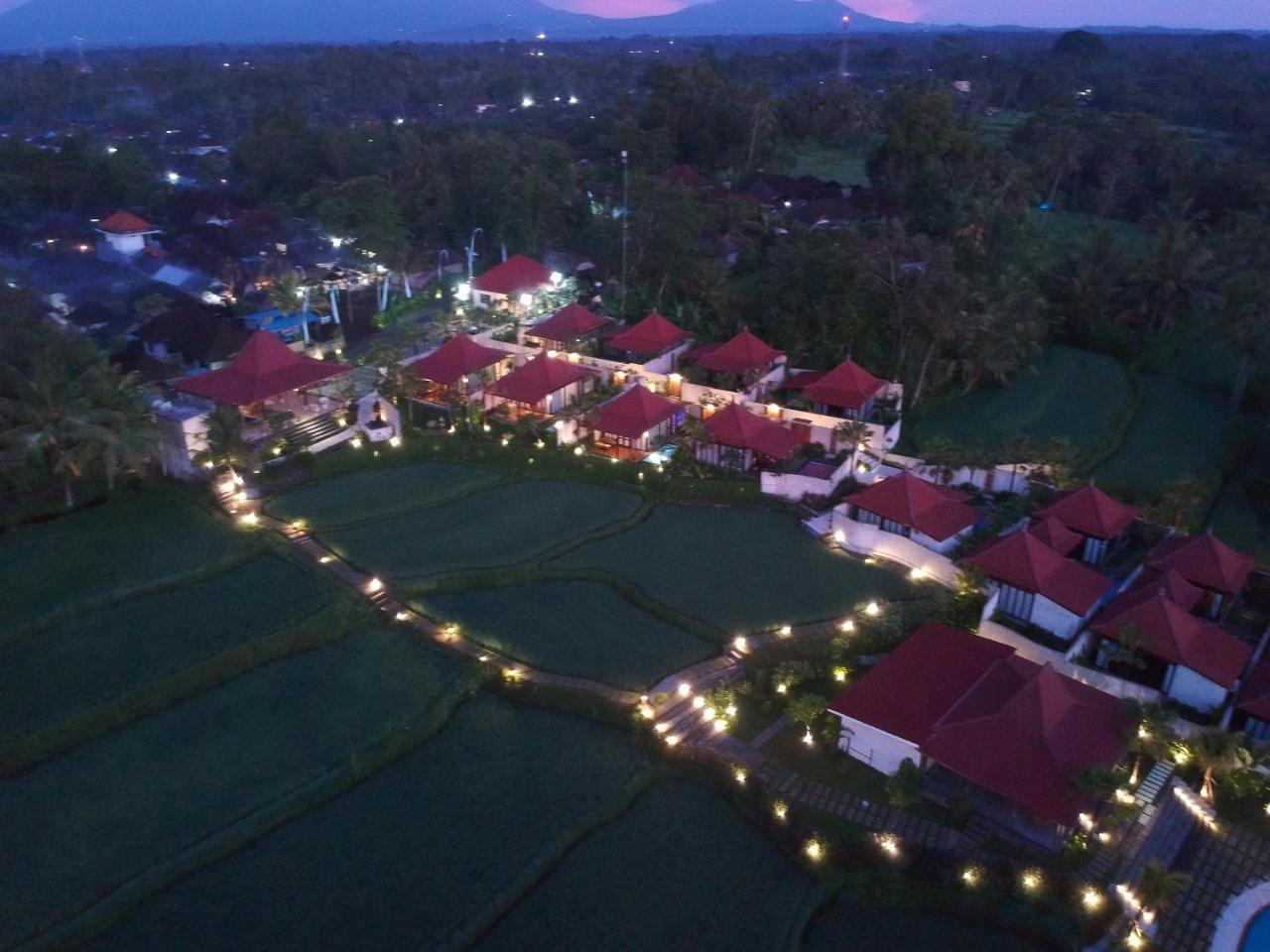 Vrindavan Ubud Villa เตกากาลัง ภายนอก รูปภาพ